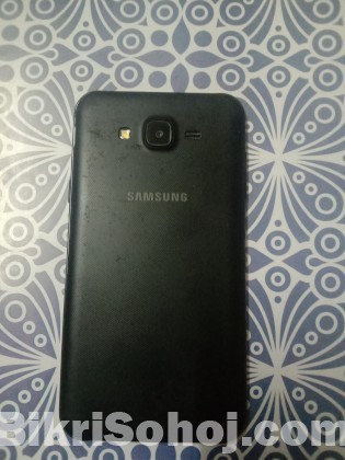 Samsung Galaxy J7 Nxt